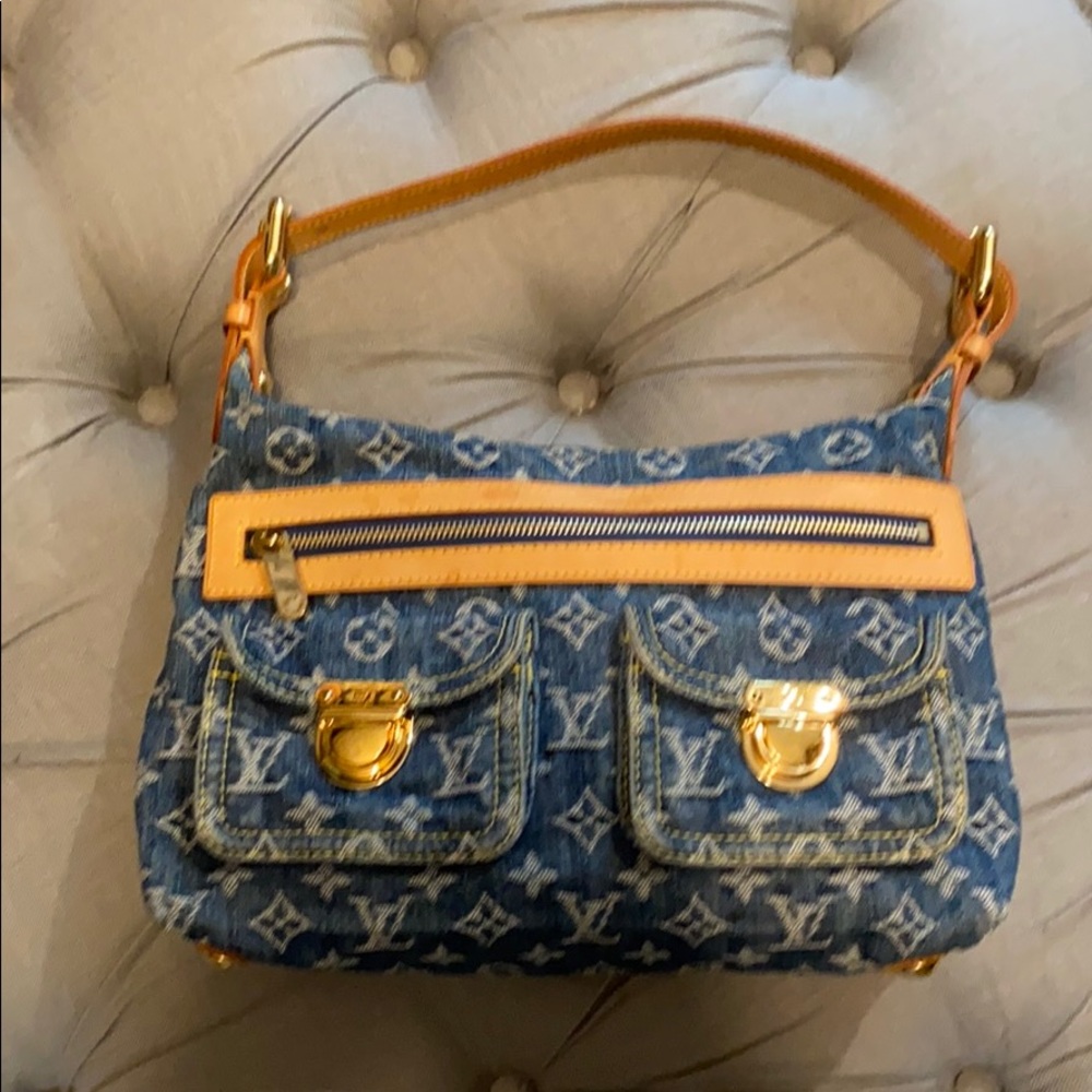 Louis Vuitton  Baggy PM